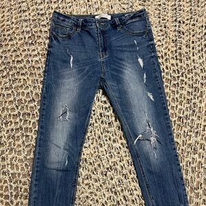 Kenneth Cole Reaction Woman's Skinny Crop Jeans Sz 4 Mid-Rise Blue Denim